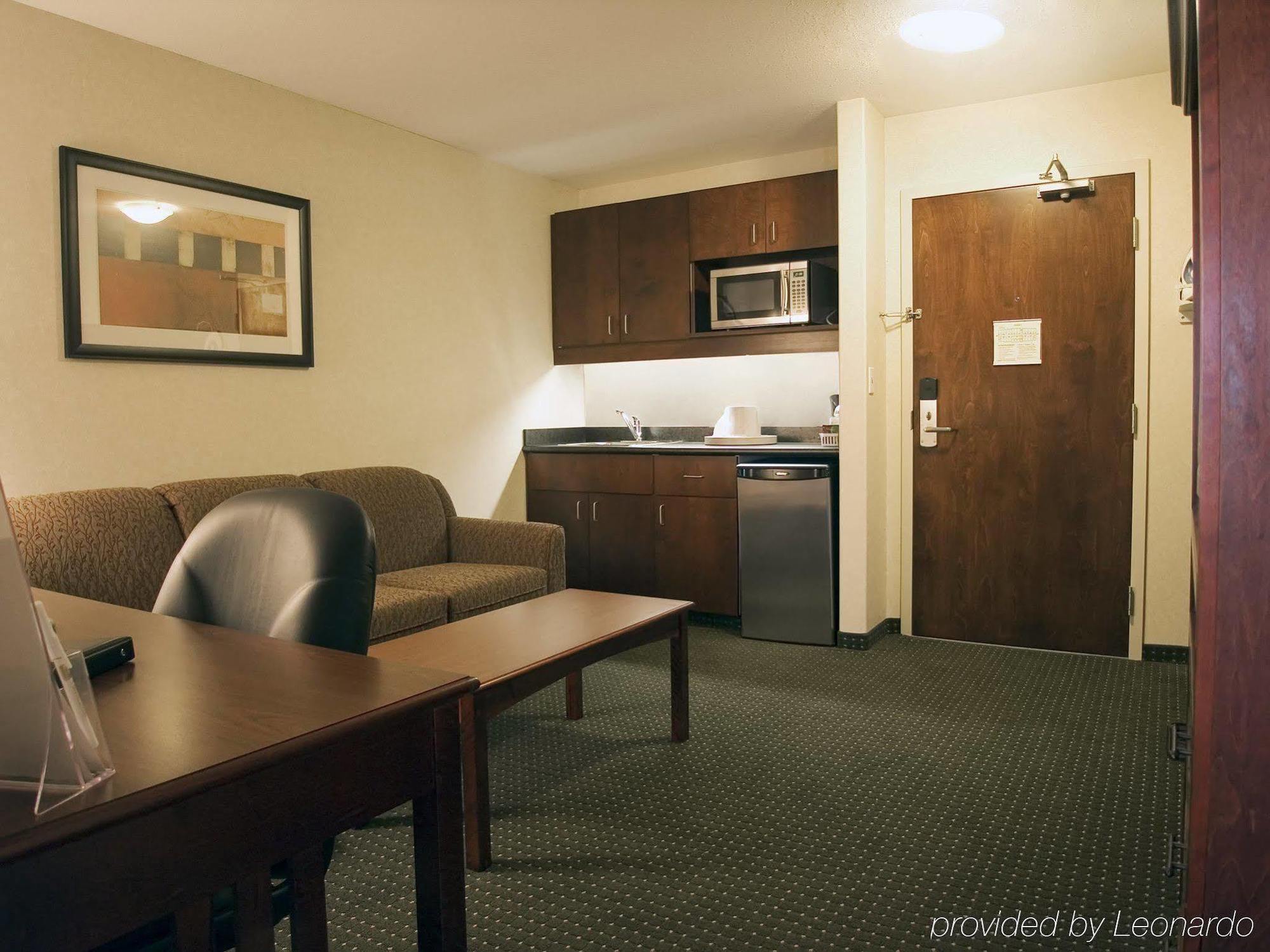 Lakeview Inns & Suites - Slave Lake Habitación foto